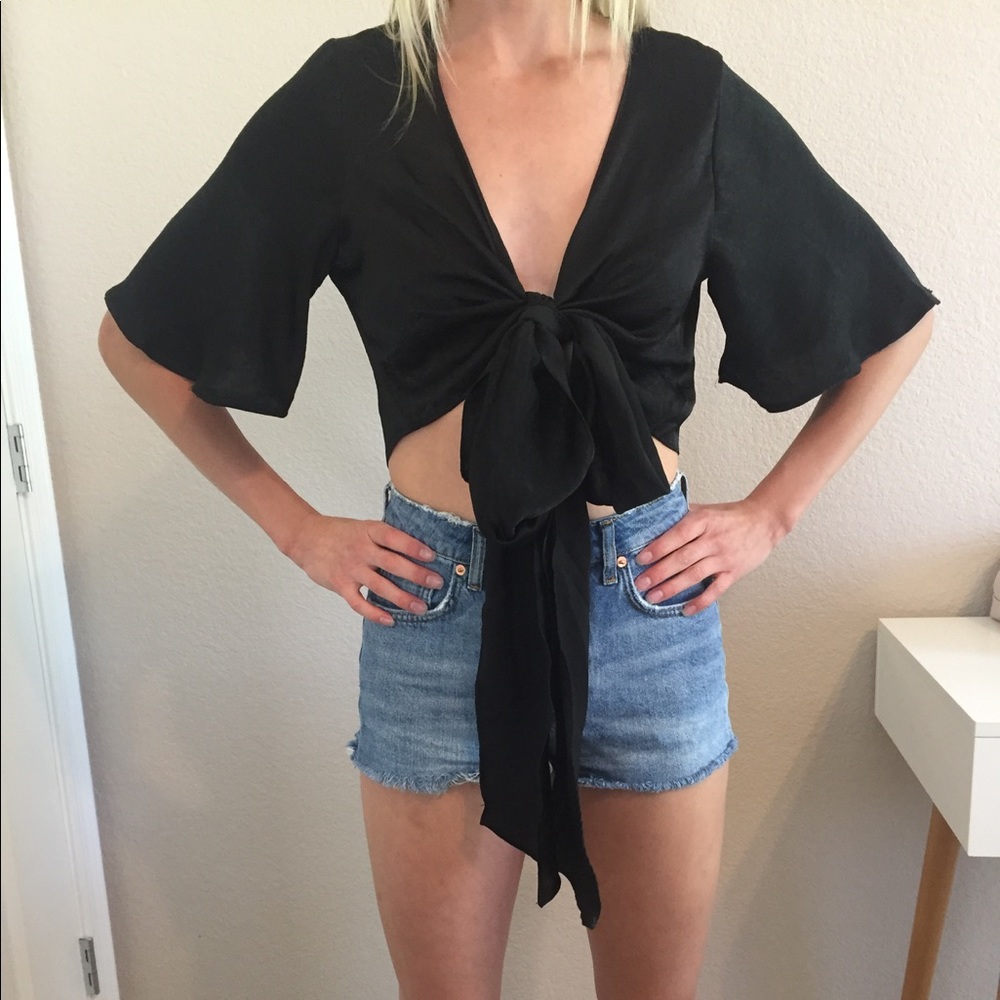 Front tied crop